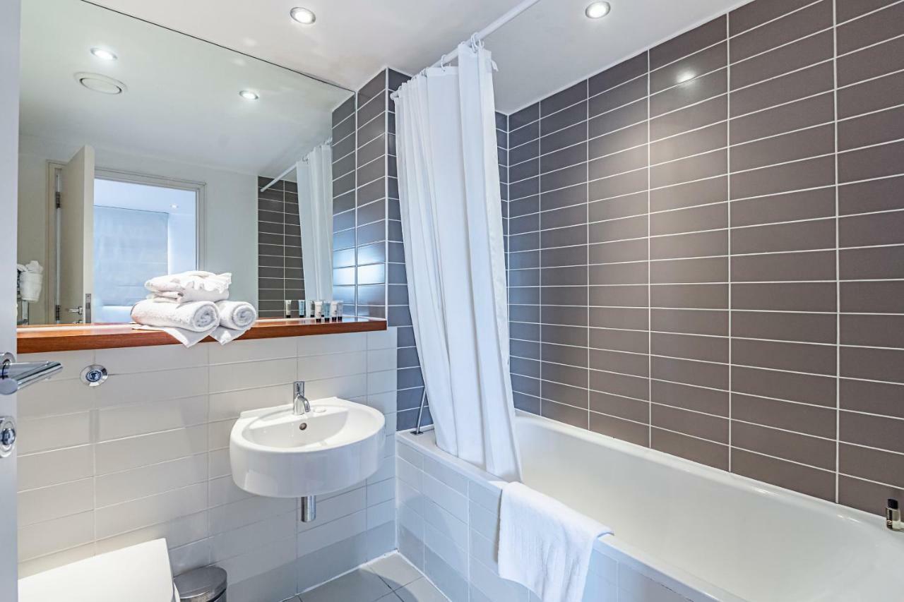 Splendid 3 Bedroom Apartment In Angel/Kings Cross London Bagian luar foto